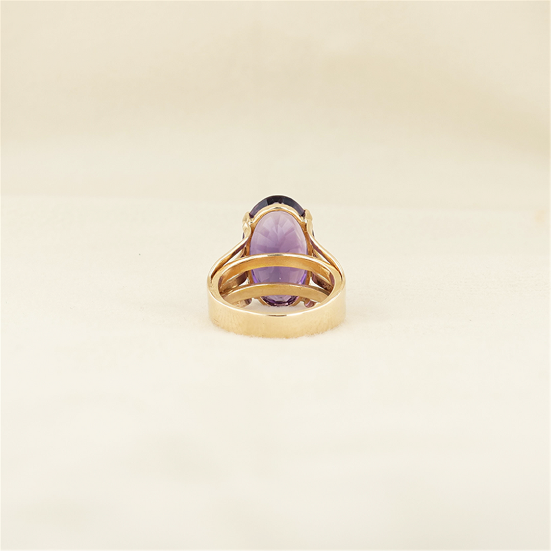 14K Yellow Gold Amethyst Estate Ring