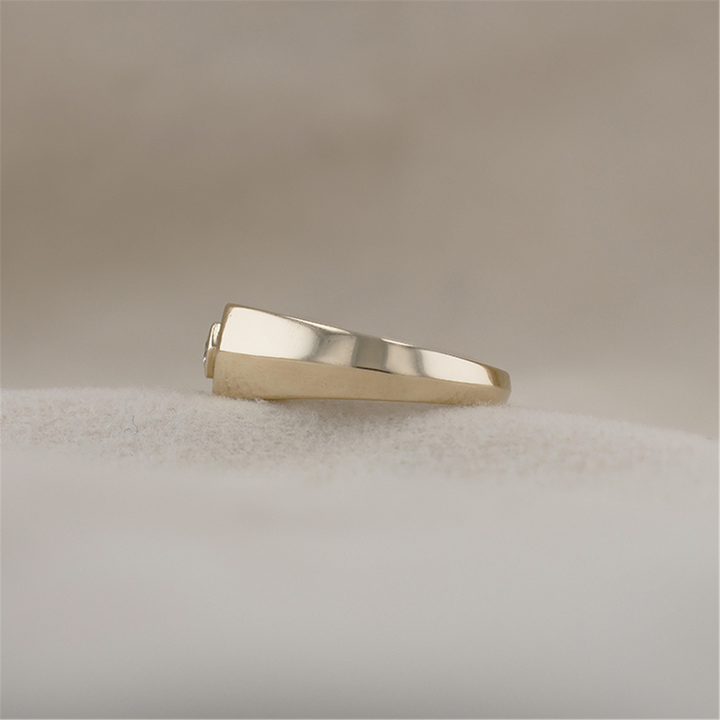 10K Yellow Gold 0.20ctw Diamond Estate Men's Ring