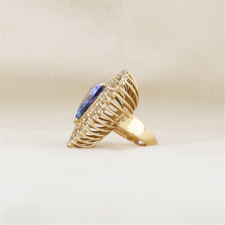 14KT Yellow Gold Natural Tanzanite and 5.93ctw Diamond Estate Ring