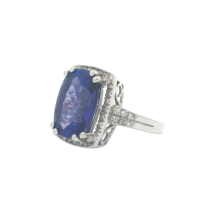 14KT White Gold Tanzanite and 0.17ctw Diamond Ring