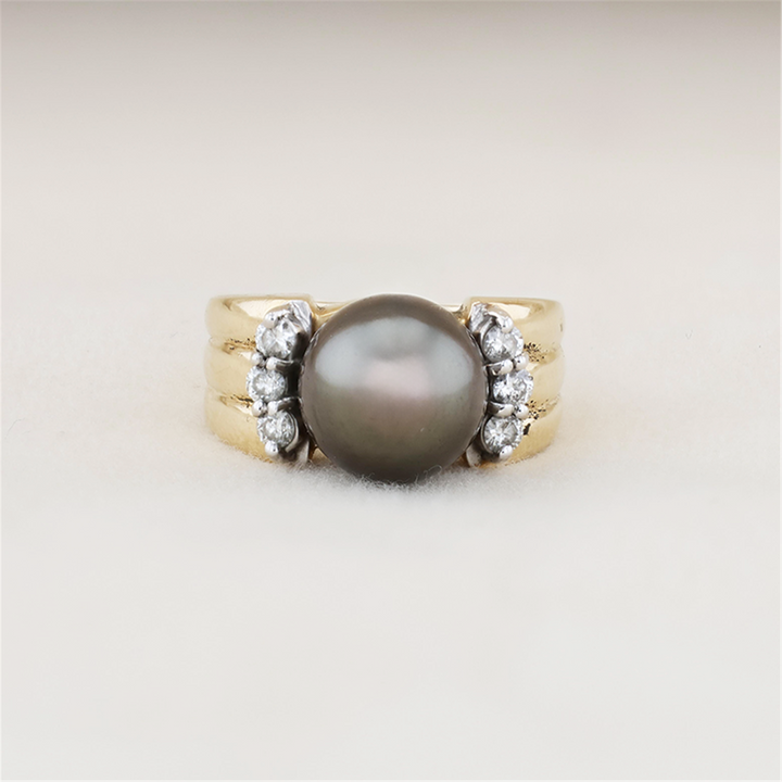 14K Yellow Gold 0.30ctw Diamond Tahitian Pearl Estate Ring