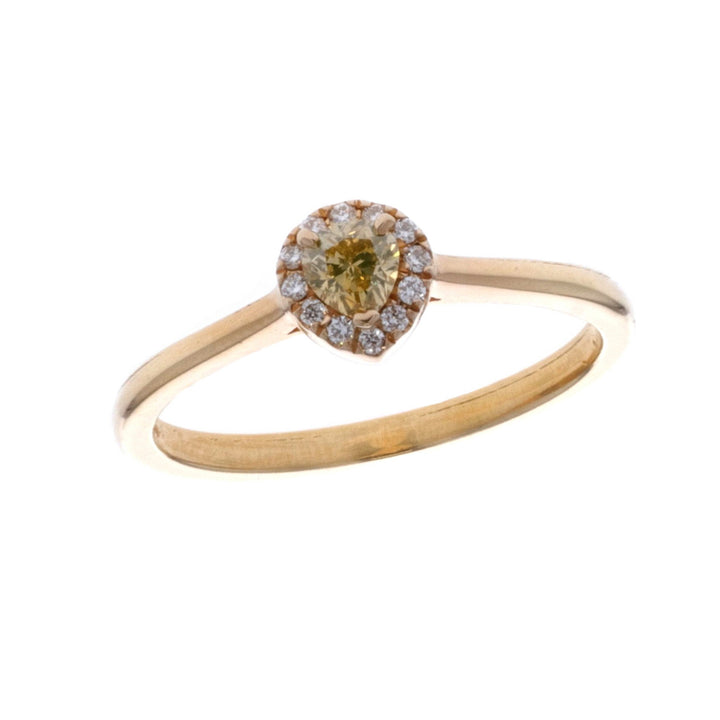 18KT Yellow Gold 0.26ctw Diamond Ring