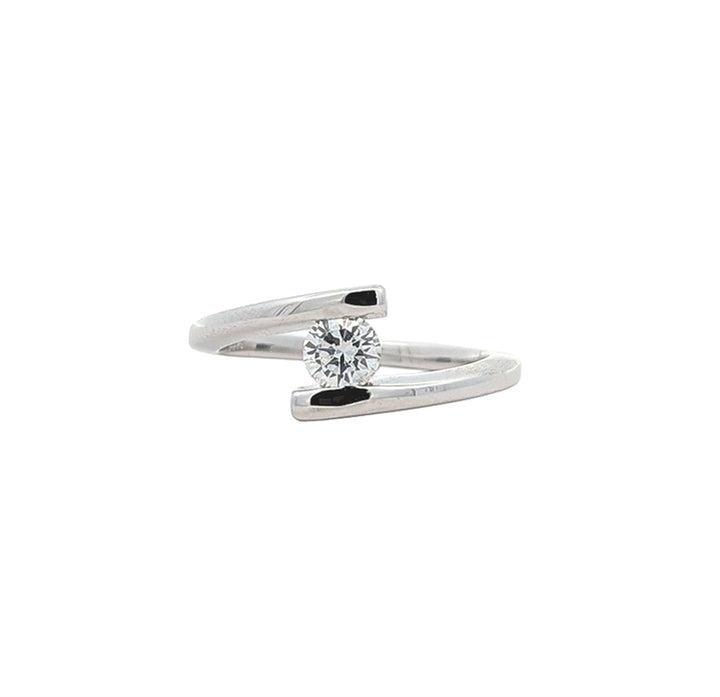 14KT White Gold 0.25ctw Diamond  Estate Solitaire Ring