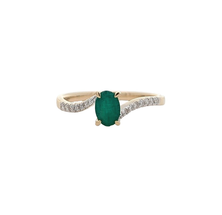 10K Gold Natural Emerald Canadian Diamond Ring