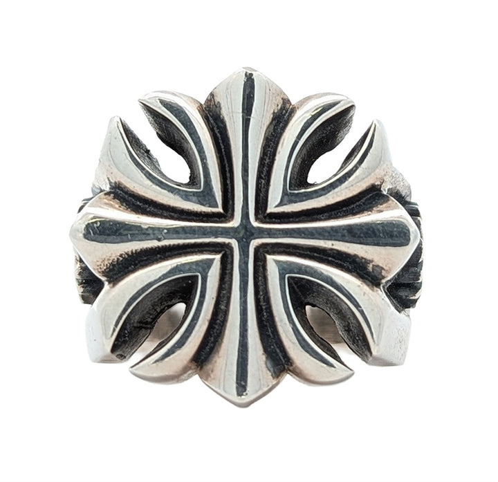King Baby - Gothic Cross Ring