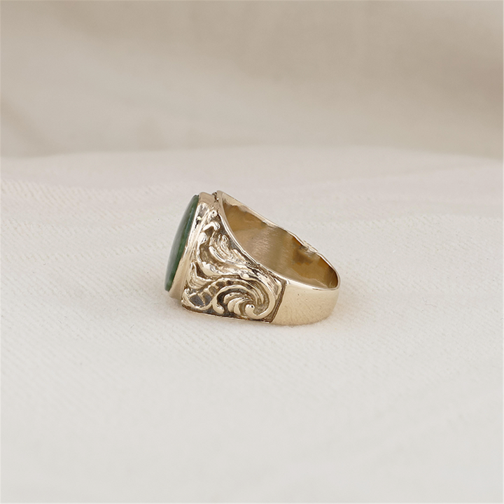 10K Yellow Gold Natural Jade Estate Ring
