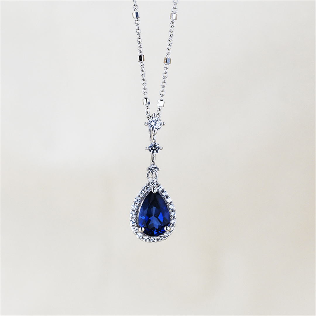 10K White Gold Natural White Sapphire & Synthetic Blue Sapphire 18" Estate Necklace