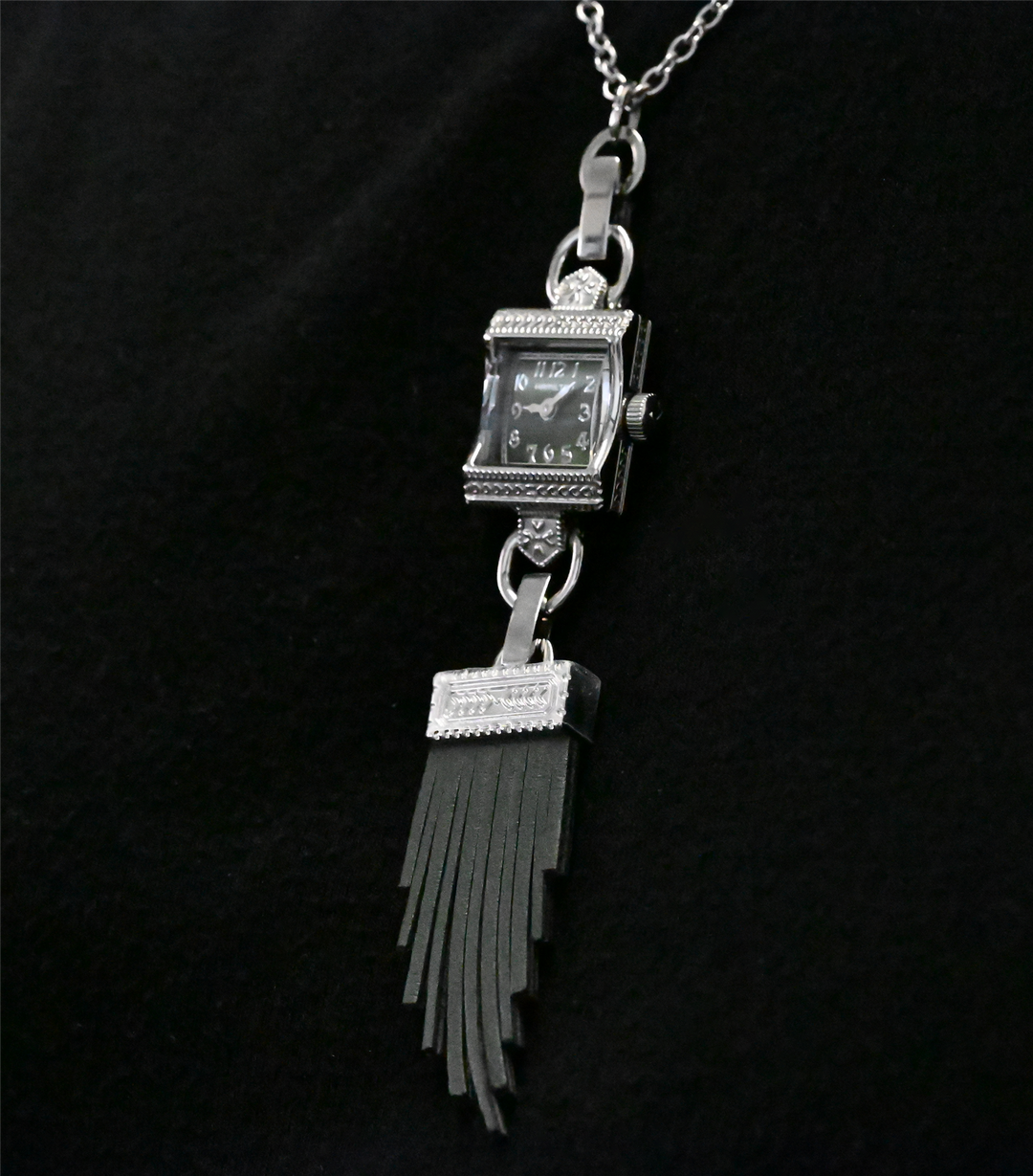 Hamilton American Classic Lady Hamilton Necklace H31271160 15mm x 19mm 2025