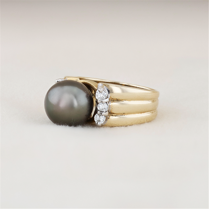 14K Yellow Gold 0.30ctw Diamond Tahitian Pearl Estate Ring