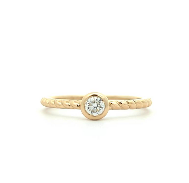 14KT Yellow Gold 0.16ctw Diamond Ring