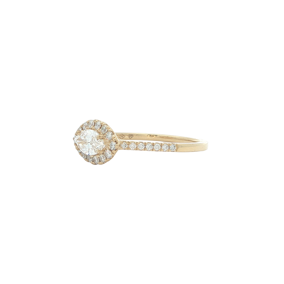 18KT Yellow gold 0.80ctw Marquise Cut Diamond Engagement Ring