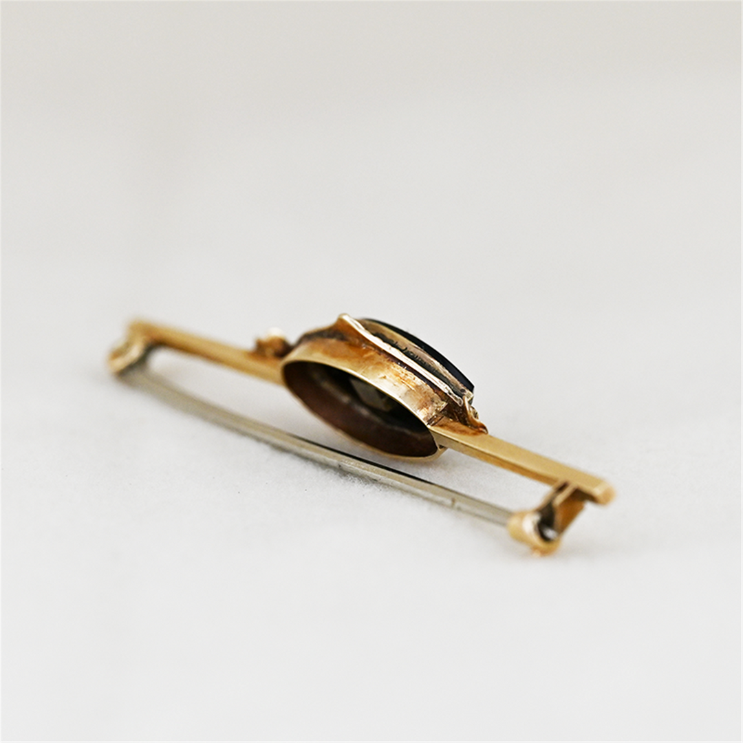 10K Yellow Gold Onyx Diamond Brooch