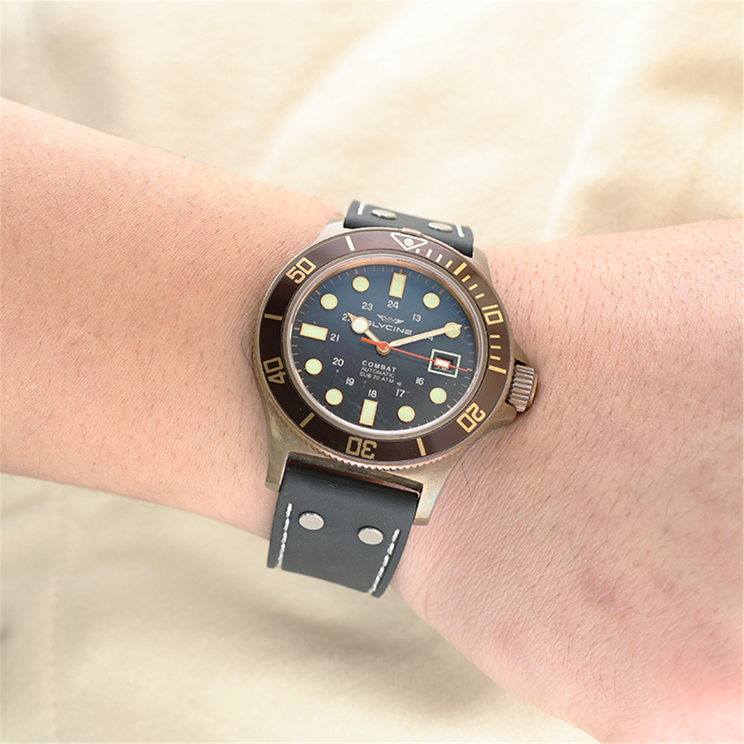 Glycine Combat Sub 20 Automatic Dive Watch