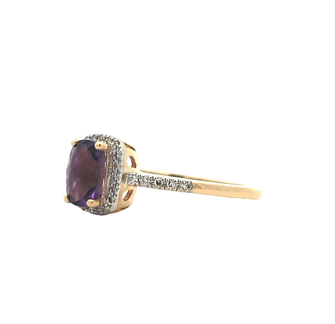 14KT Yellow Gold Amethyst and Diamond Ring