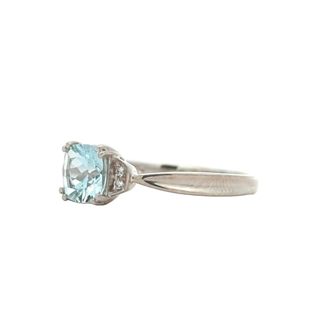 10KT White Gold Aquamarine and Diamond Ring