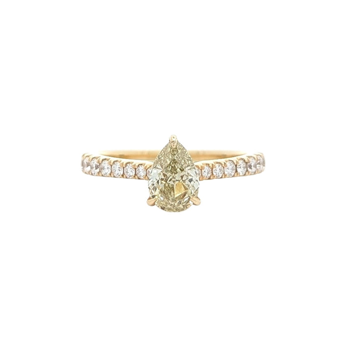 14KT Yellow Gold 0.70ctw Diamond Engagement Ring