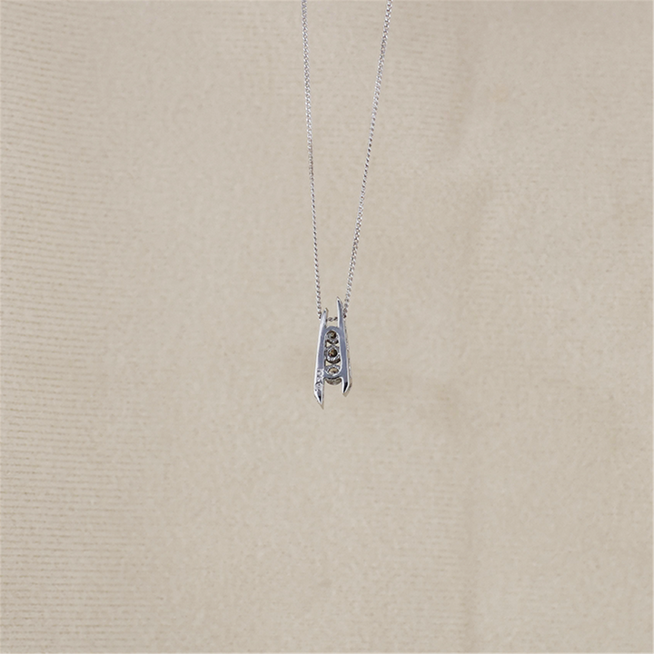 10K White Gold 0.17ctw Diamond 20" Necklace