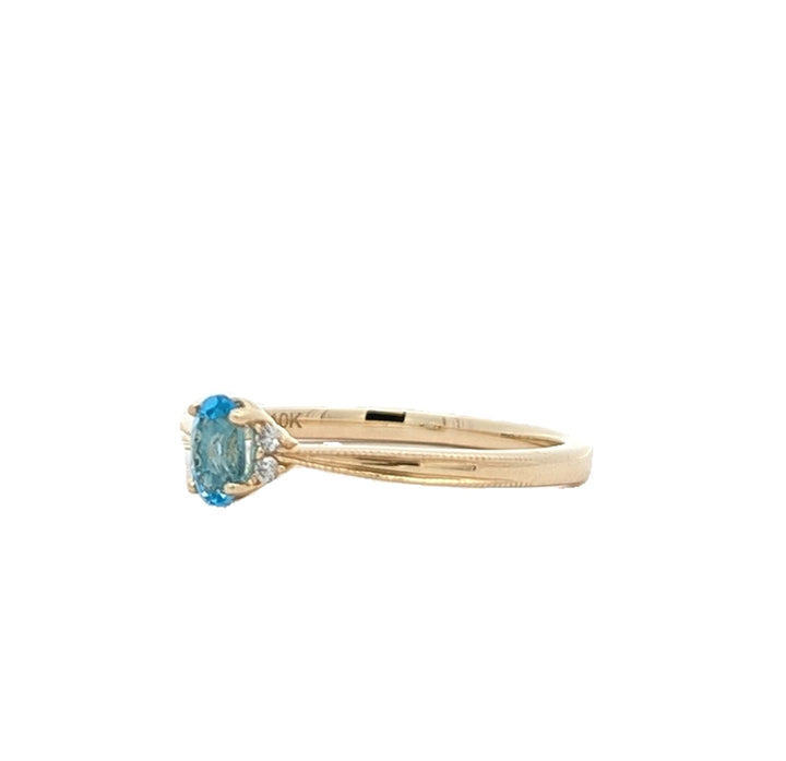 10KT Yellow Gold Blue Topaz and 0.03ctw Diamond Ring
