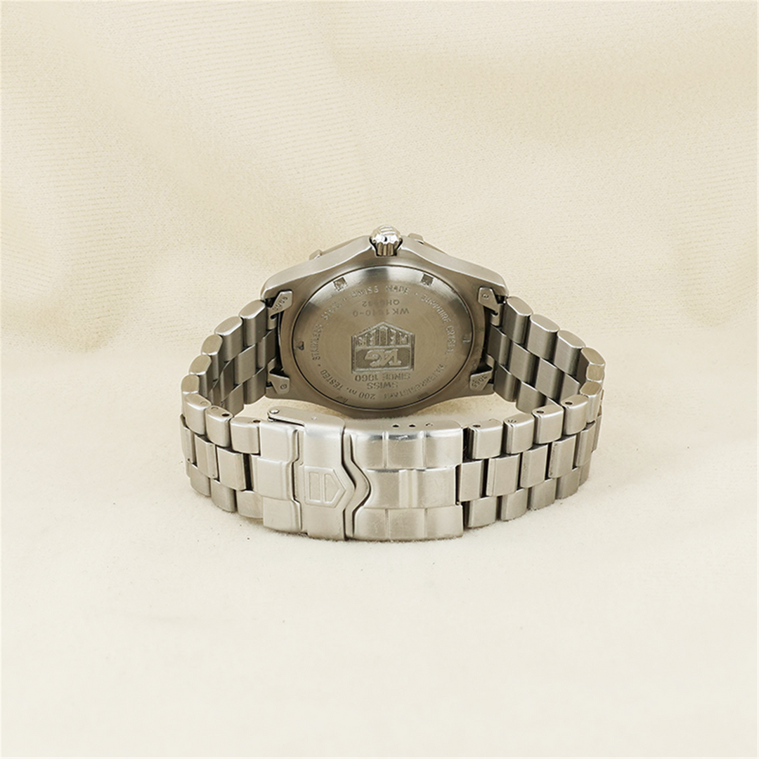 Vintage TAG Heuer 2000 Series Watch