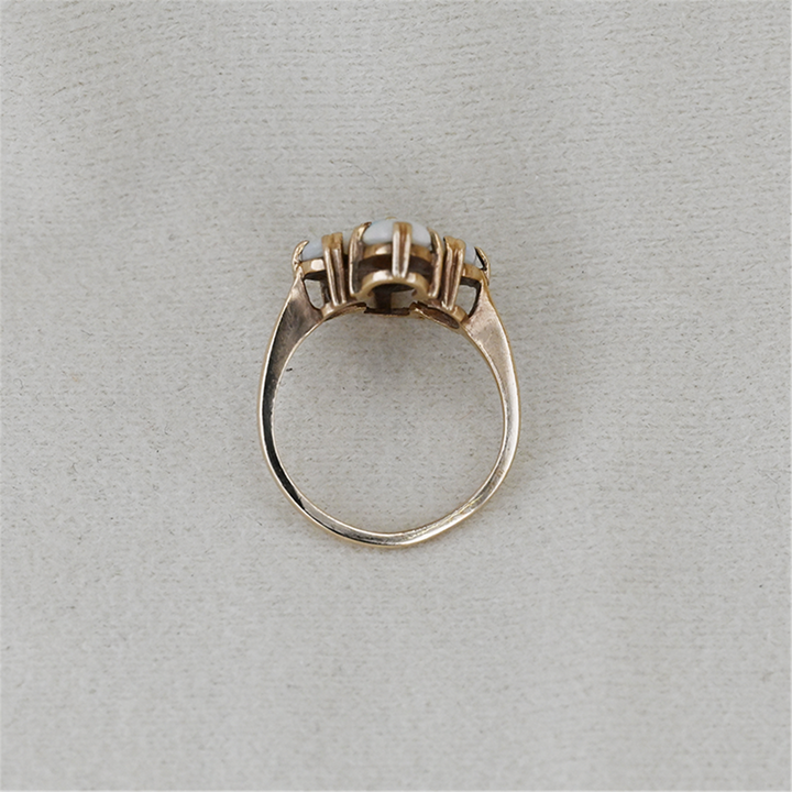10K Yellow Gold Opal Vintage Estate Ring